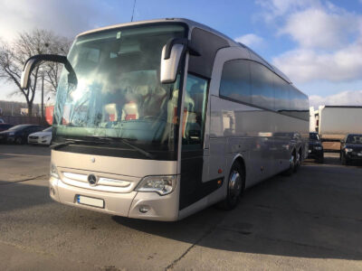 Оренда автобуса MERCEDES TRAVEGO 54 Місць